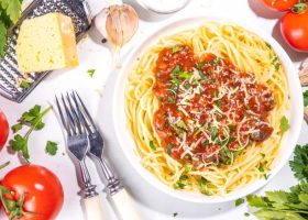 طريقة عمل مكرونة بولونيز للرجيم