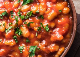 طريقة عمل الفاصوليا الحمراء بالصلصة