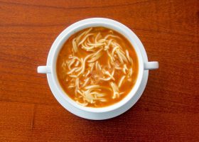 طريقة عمل شوربة السباجيتي