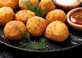 طريقة عمل كرات مكرونة الاسباجيتي