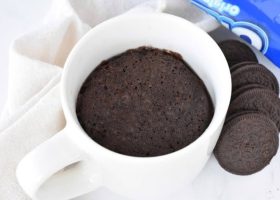 طريقة عمل كيكة الأوريو في الميكرويف