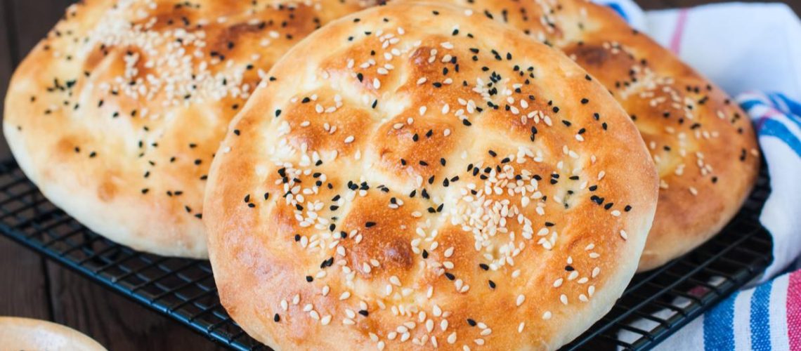 طريقة عمل الخبز التركي بالجبن