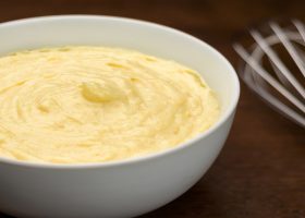 طريقة عمل صوص كاسترد