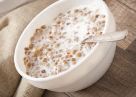 طريقة عمل متبل القمح مع اللبن