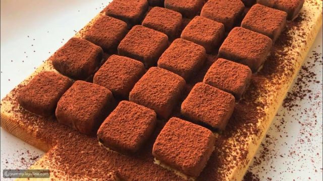 طريقة عمل حلى قهوة سريع بالسميد