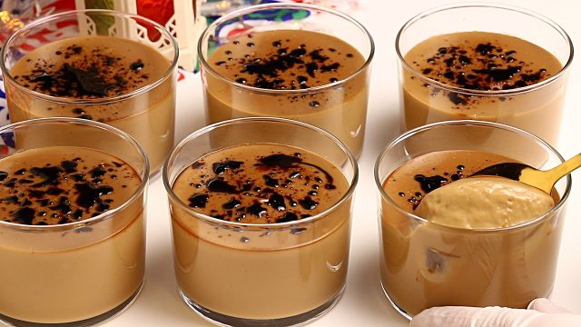 طريقة عمل أكواب حلى النسكافيه والشوفان