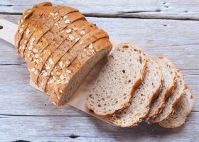 طريقة عمل توست الشعير