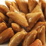 طريقة عمل السمبوسة الحلوة بالجبنة