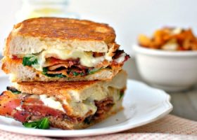 طريقة عمل برجر توست