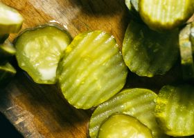 طريقة عمل بيكلز مخلل