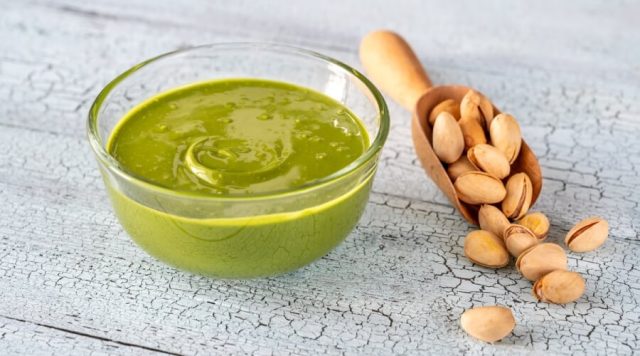 طريقة عمل زبدة الفستق الاخضر