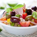 طريقة عمل سلطة الأرز بالتيركي والزيتون