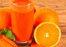 طريقة عمل عصير سيزر برتقال وجزر