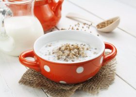 طريقة عمل متبلة القمح باللبن