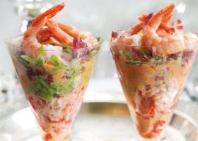 طريقة عمل كاسات الجمبري بالمايونيز