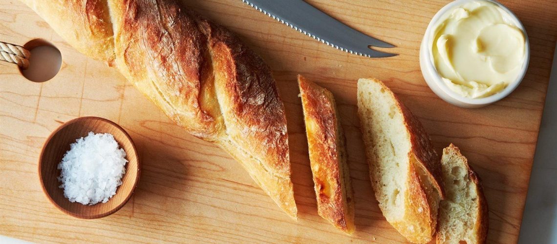 طريقة عمل الخبز الفرنسي الطويل