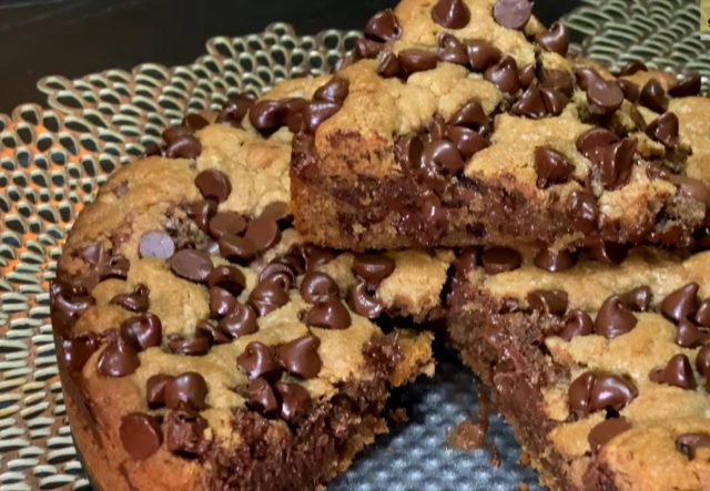 طريقة عمل كيكة كوكيز النوتيلا