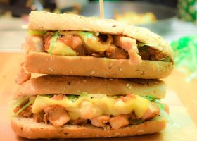 طريقة عمل ساندويش فاهيتا الدجاج الصحي