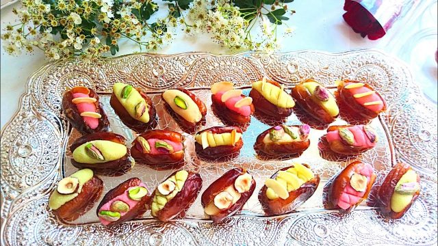 طريقة عمل التمر المحشو بعجينة اللوز على الطريقة المغربية