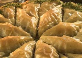 طريقة عمل البقلاوة لمرضى السكر