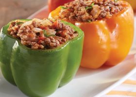 طريقة عمل فلفل محشي باللحمة المفرومة للكيتو