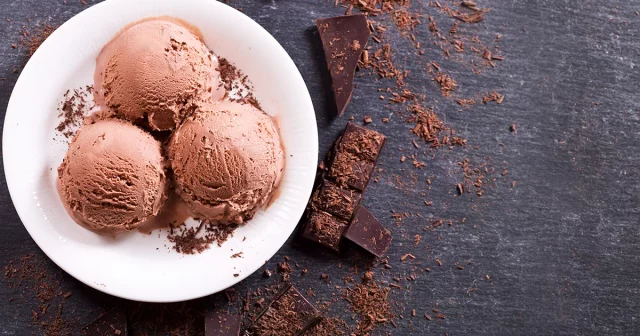 طريقة عمل ايس كريم توبليرون