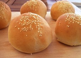 طريقة عمل خبز ميني برجر