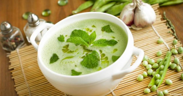 طريقة عمل شوربة البازلاء بالكريمة