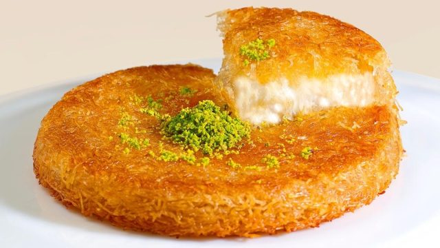 طريقة عمل كنافة فستق