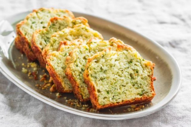 طريقة كيكة الزعتر