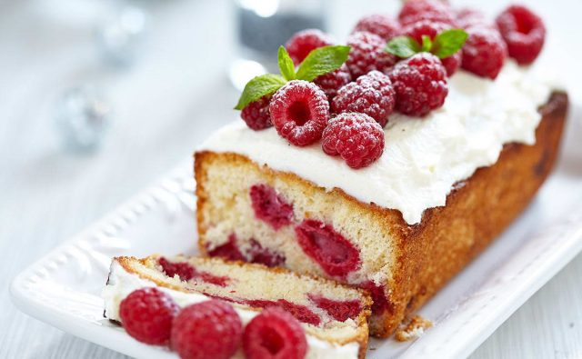 طريقة عمل كيكة الليمون والتوت