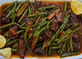 طريقة عمل لحم ريش مع الفاصولياء