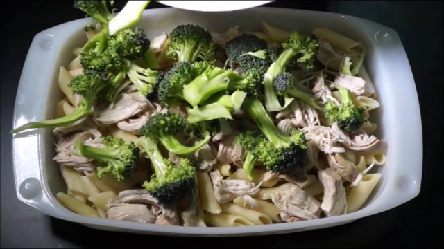 طريقة عمل جراتان الدجاج بالبروكلي والبشاميل