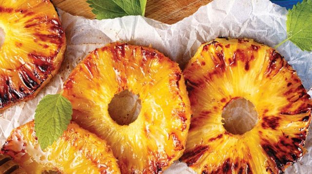 طريقة عمل أناناس مشوي