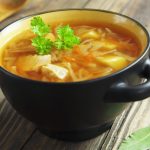 طريقة عمل شوربة الكرنب الروسية