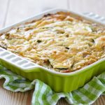 طريقة عمل جراتان الأرز بالكوسا والجبن