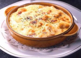 طريقة عمل طاجن الروست بيف مع جبن الشيدر