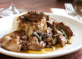 طريقة عمل الفريكة بكبدة الدجاج