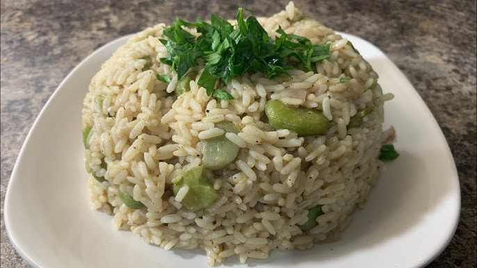 طريقة عمل أرز بالفول الأخضر للرجيم
