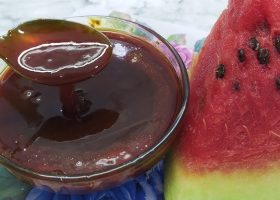 طريقة عمل عسل البطيخ الأحمر