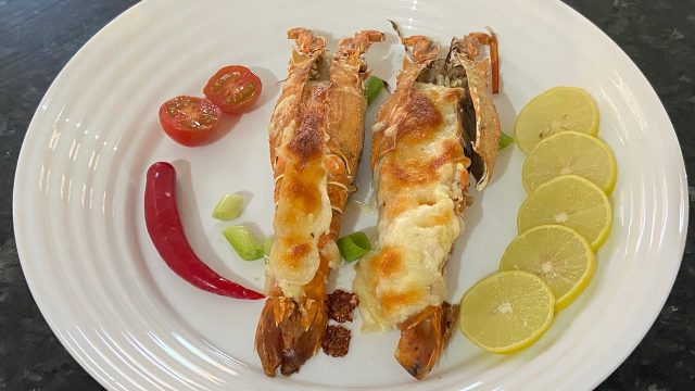 طريقة عمل استاكوزا بالبشاميل