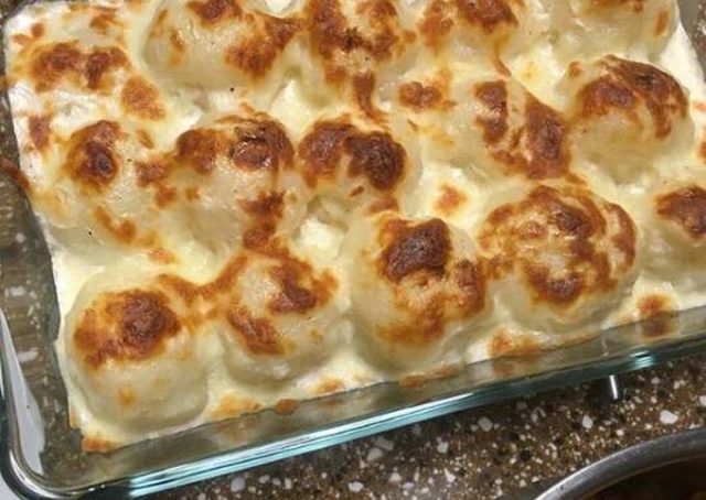 طريقة عمل صينية البطاطس بالكريمة