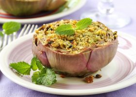 طريقة عمل خرشوف محشي بالفريكة