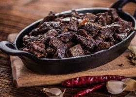 طريقة عمل كبدة دجاج مشرملة