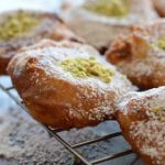 طريقة عمل التمرية بالطحين