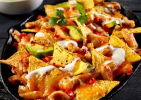 طريقة عمل سلطة الناتشوز بالخضار