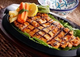 طريقة عمل ستيك الدجاج للرجيم