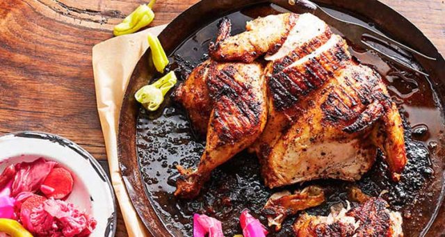 طريقة عمل دجاج مشوي بالثوم واكليل الجبل