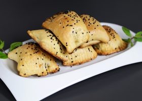 طريقة عمل معجنات الفرموزا الحجازية