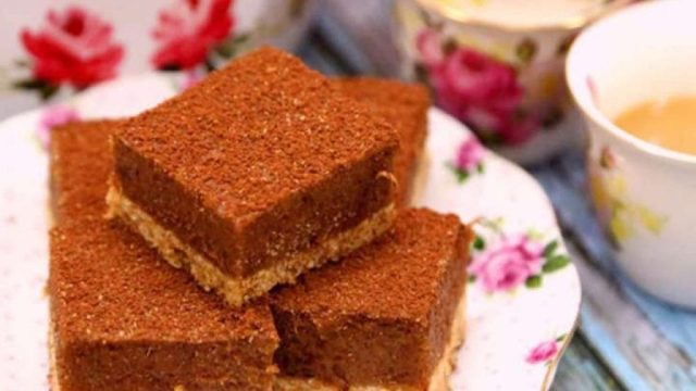 طريقة عمل حلى السميد المحموس البارد